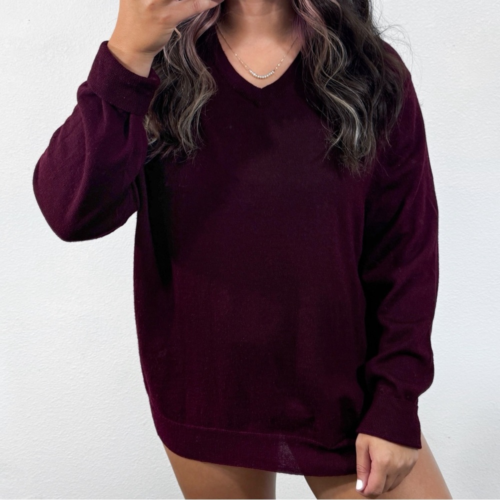 Dark maroon v-neck sweater
